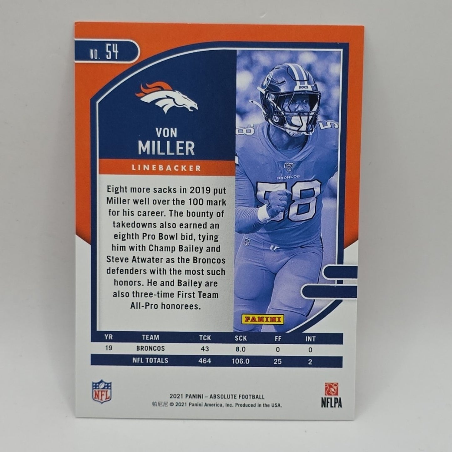 2021 Panini Absolute Orange Mosaic /199 Von Miller #54 NFL Denver Broncos Card