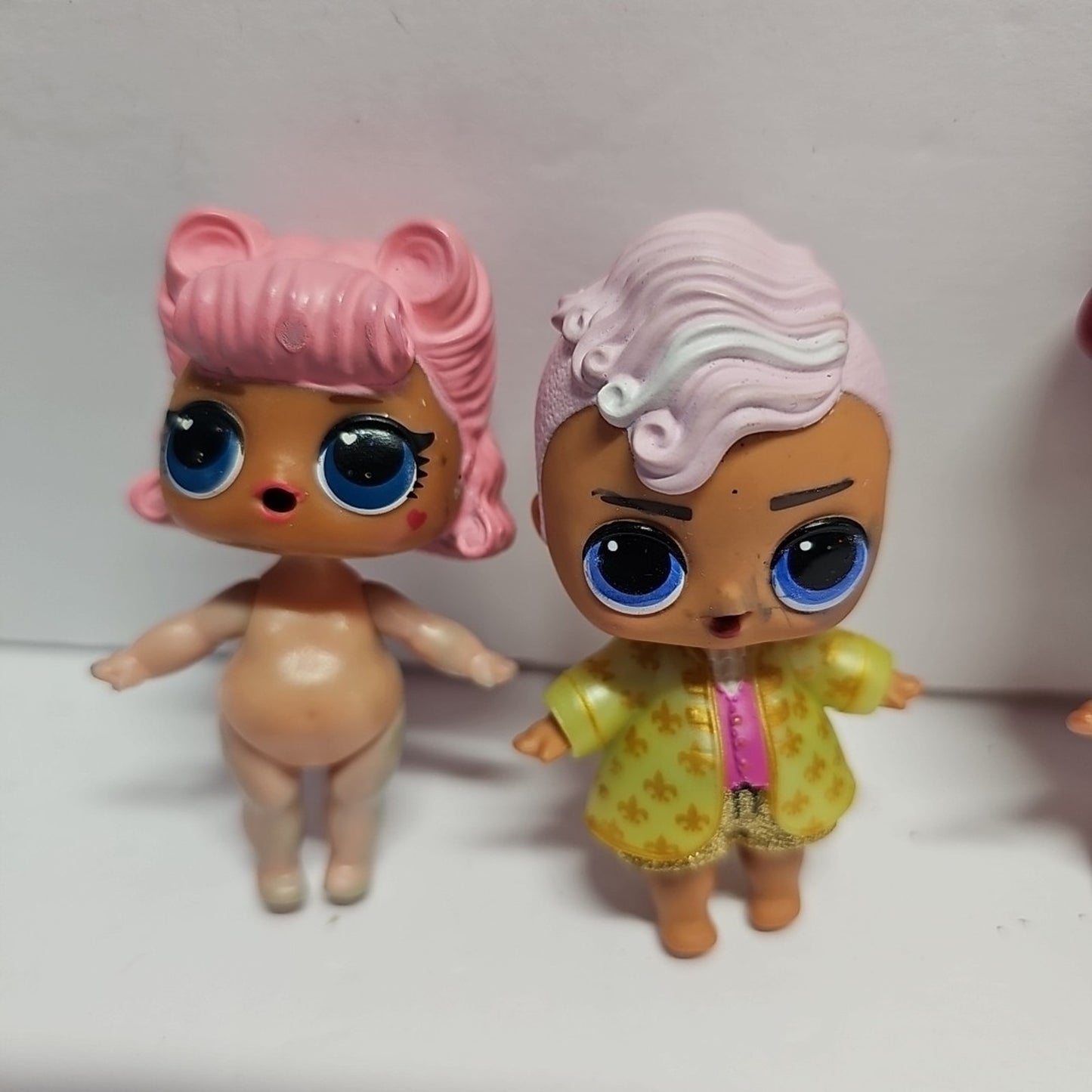 LOL Surprise Mini Dolls Mixed Lot of 4 Different Girls Collectible Pre-Owned