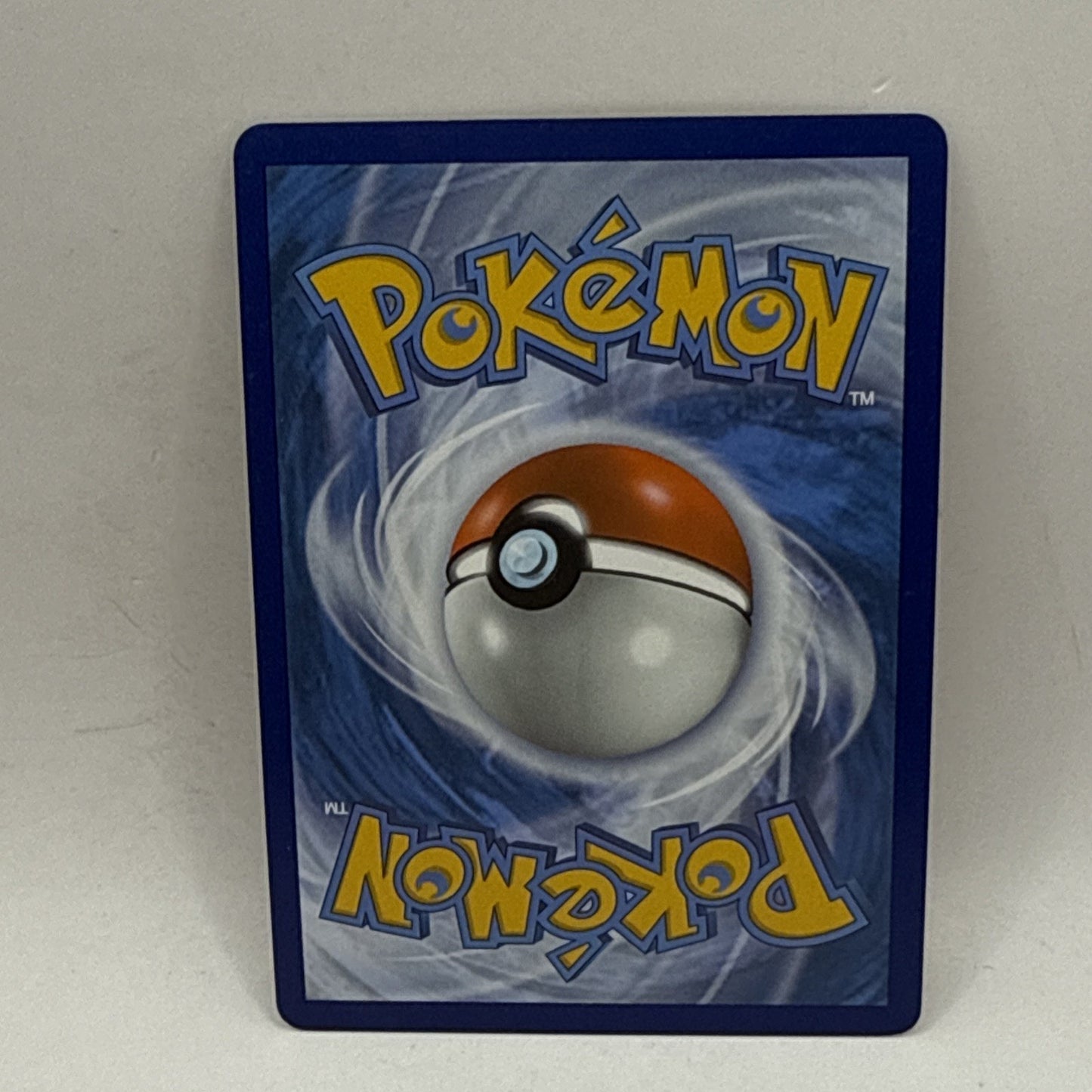 Pokémon TCG Oranguru Vivid Voltage Gold Secret Rare 199/185 LP Collectible Card