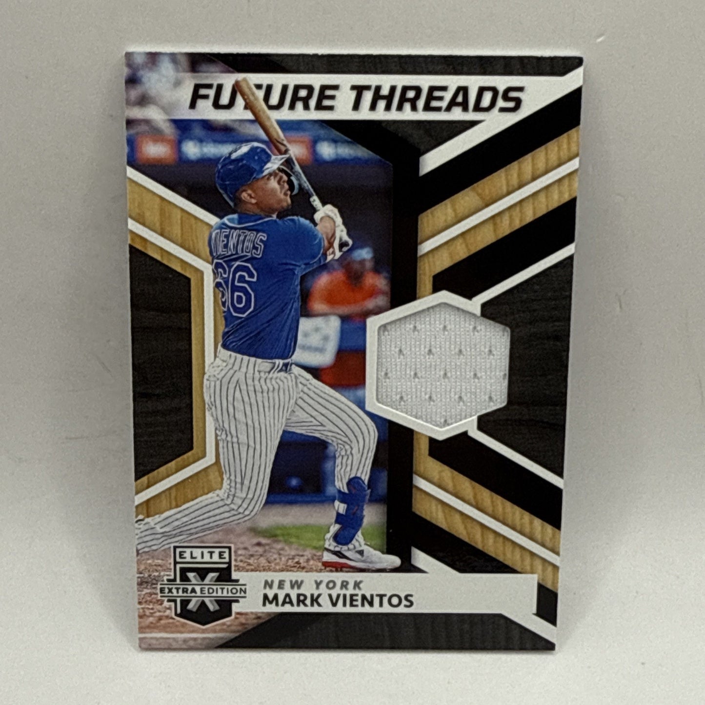 2022 Elite Extra Edition Mark Vientos Future Threads Patch MLB New York Card