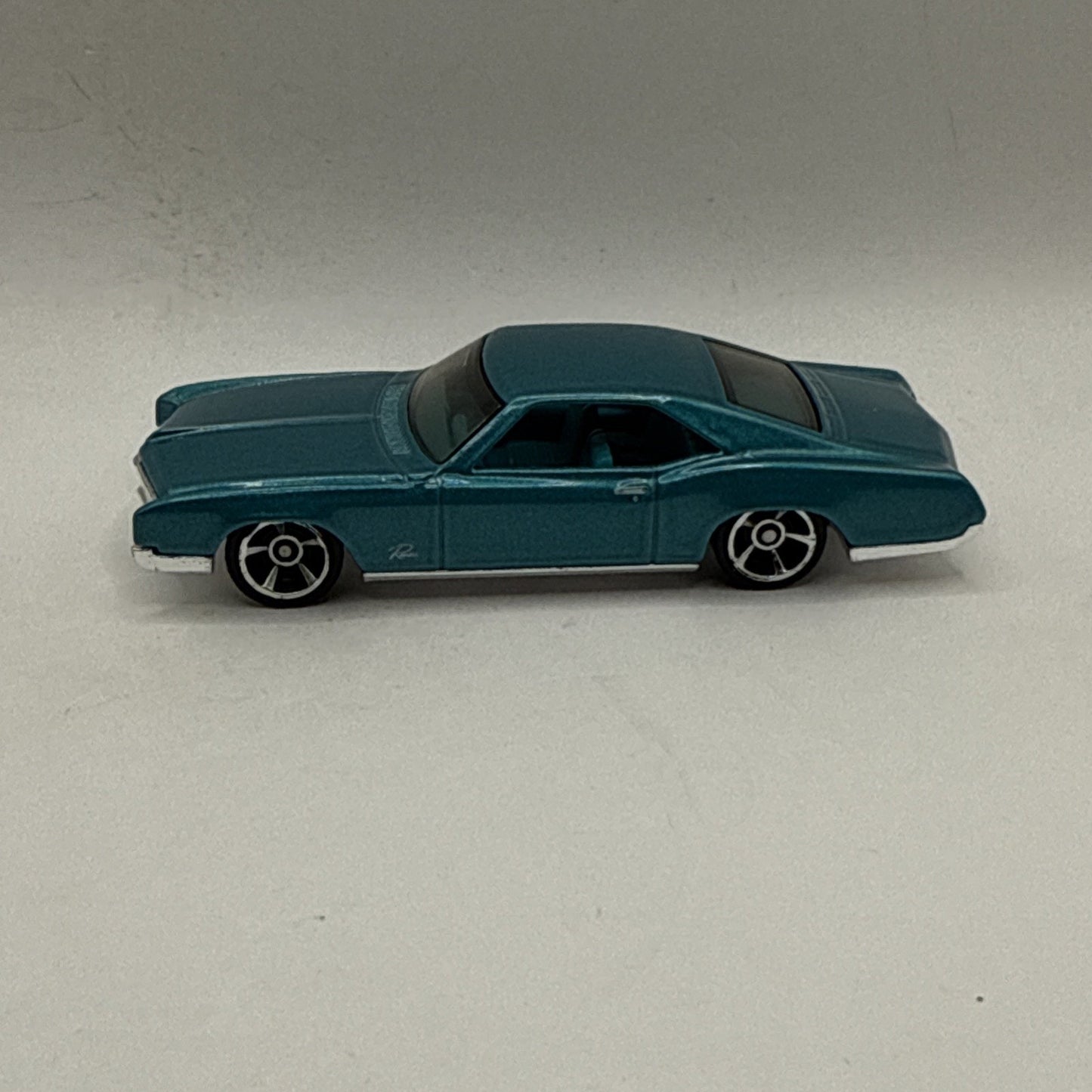 2024 Hot Wheels 66 Buick Riviera 1:64 Scale Toy Classic Muscle Car