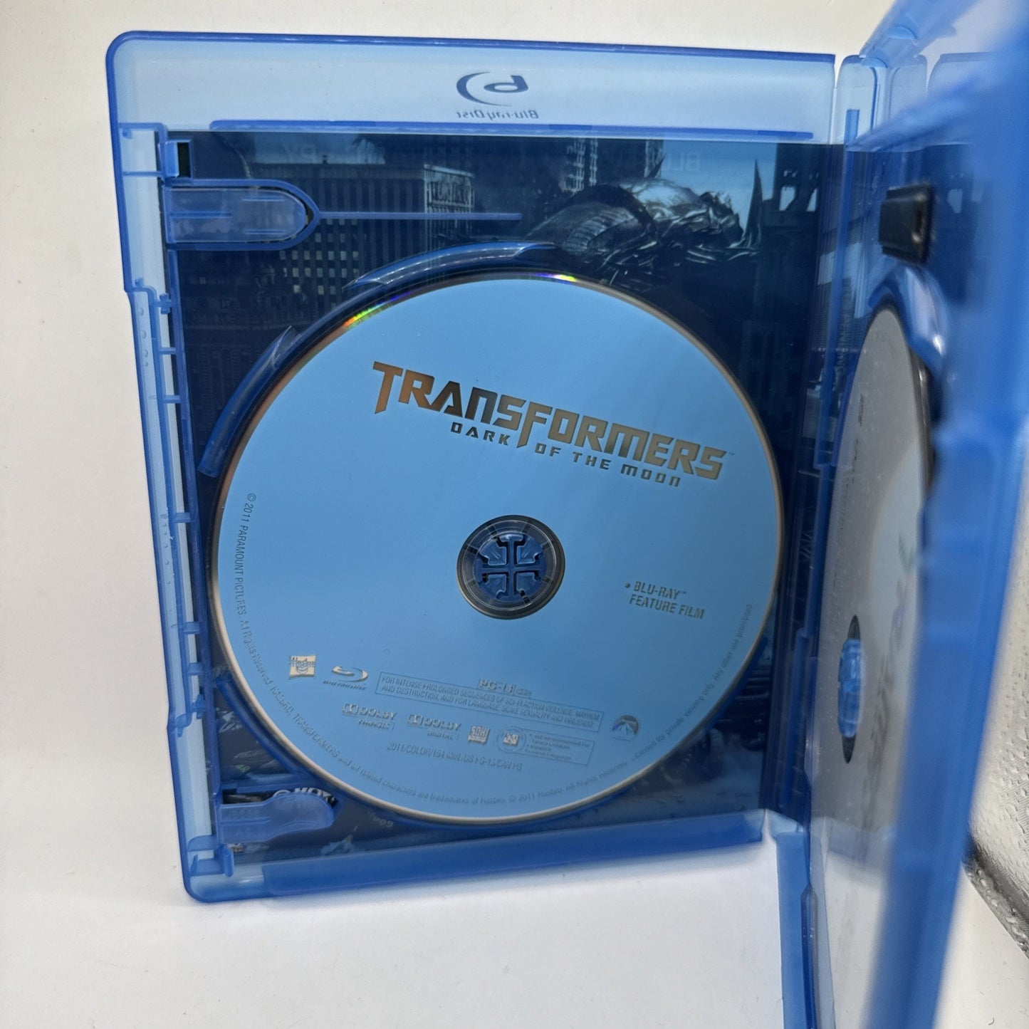 Transformers: Dark of the Moon Blu-ray & DVD Combo Movie - Michael Bay Film
