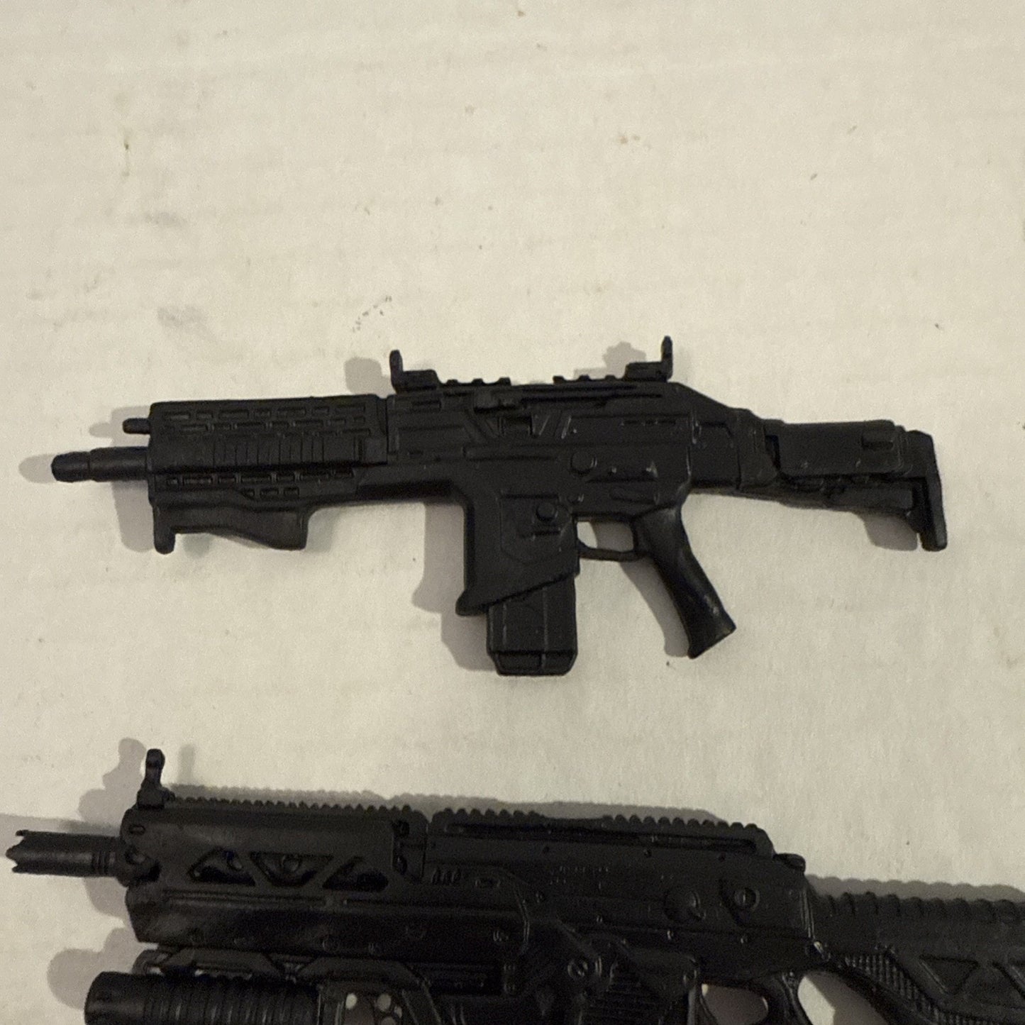Lot Of Toy Action Figure Weapons - Mini Gun Accessories - Play Set