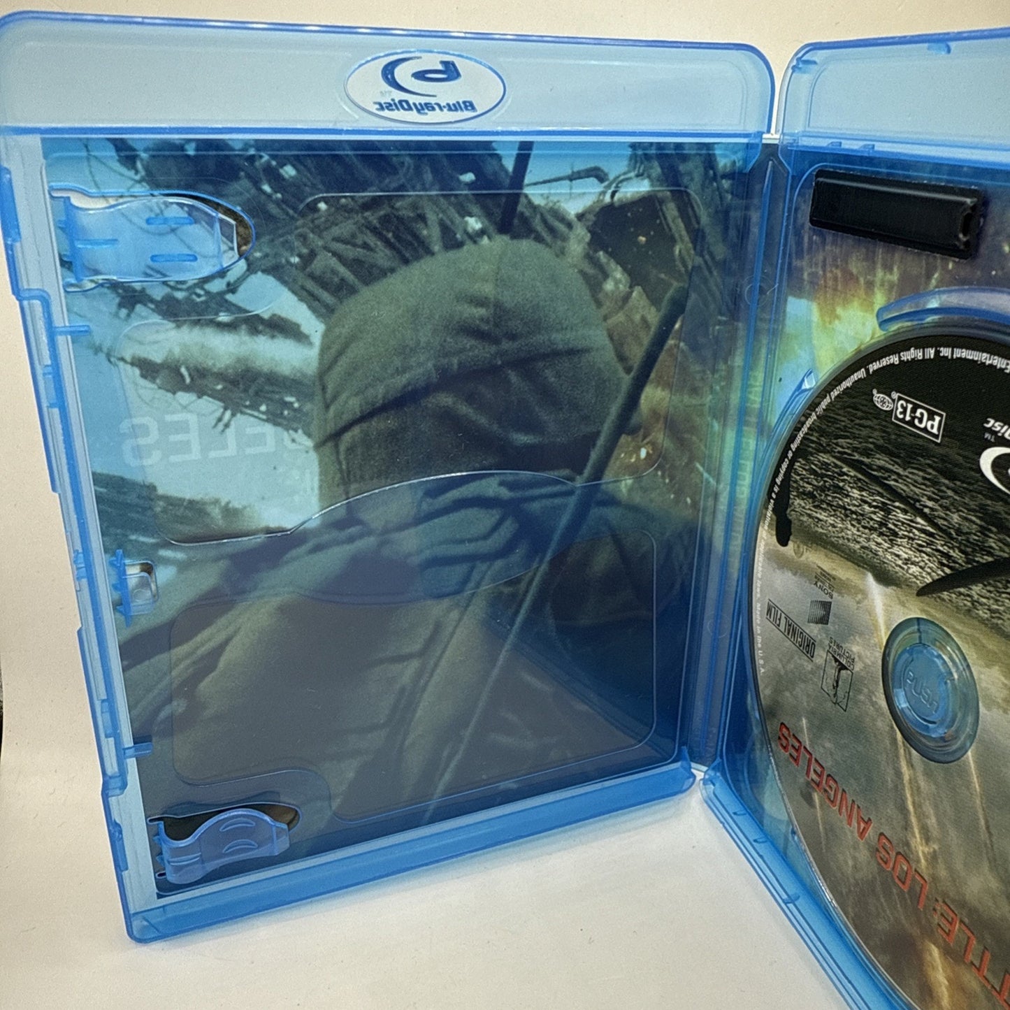 Battle: Los Angeles (Blu-ray, 2011) It’s Not War. It’s Survival. Chris Bertolini
