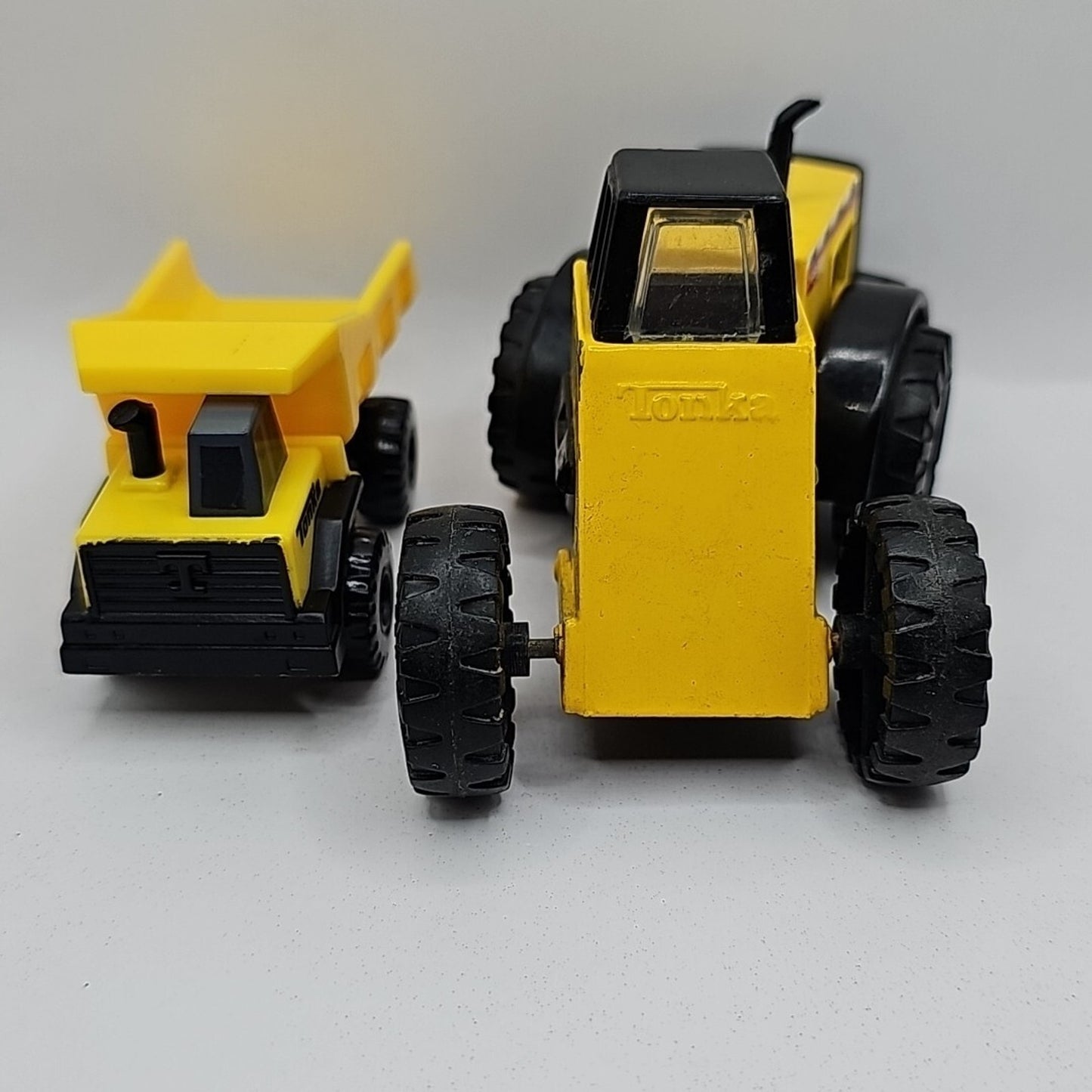 Maisto Hasbro Diecast Mighty Tonka Mini 728 Front Loader 1998 & 2021 Hasbro Toys