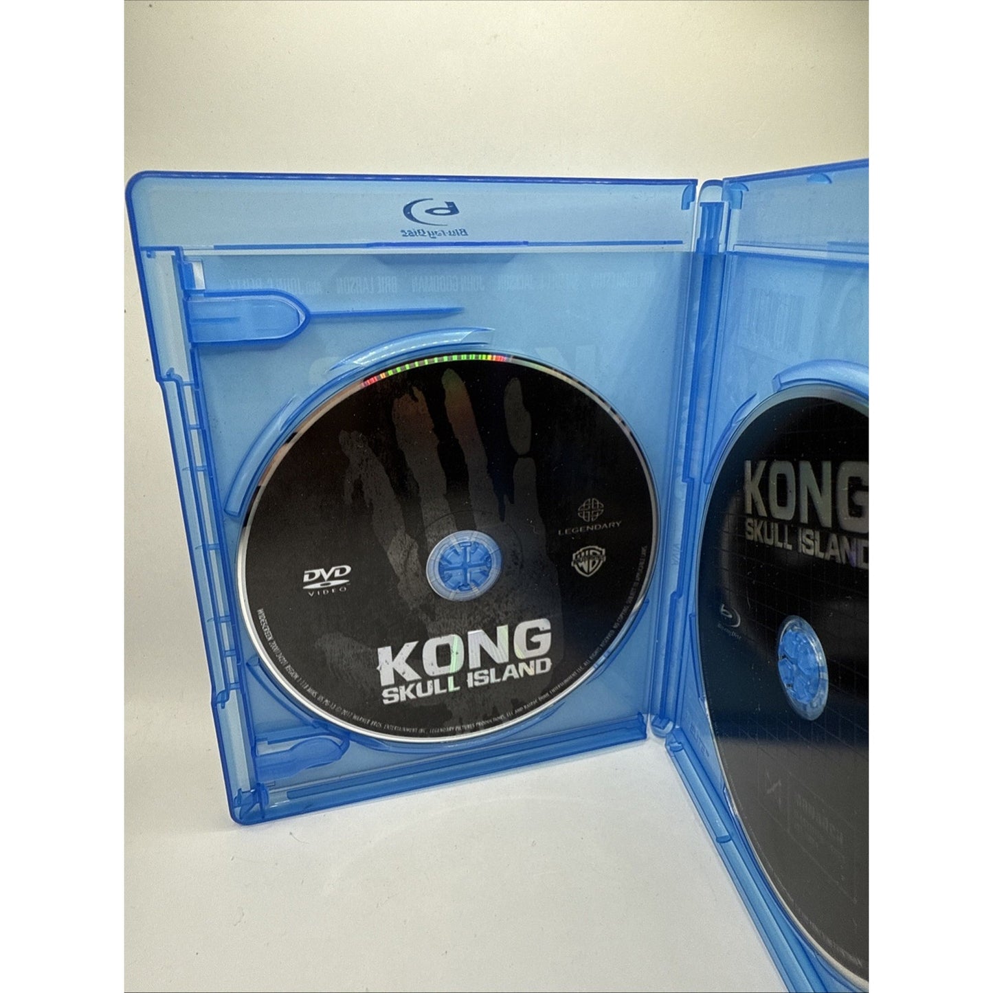 Kong: Skull Island (Blu-Ray/DVD , 2017) Movie Combo - Pure Action