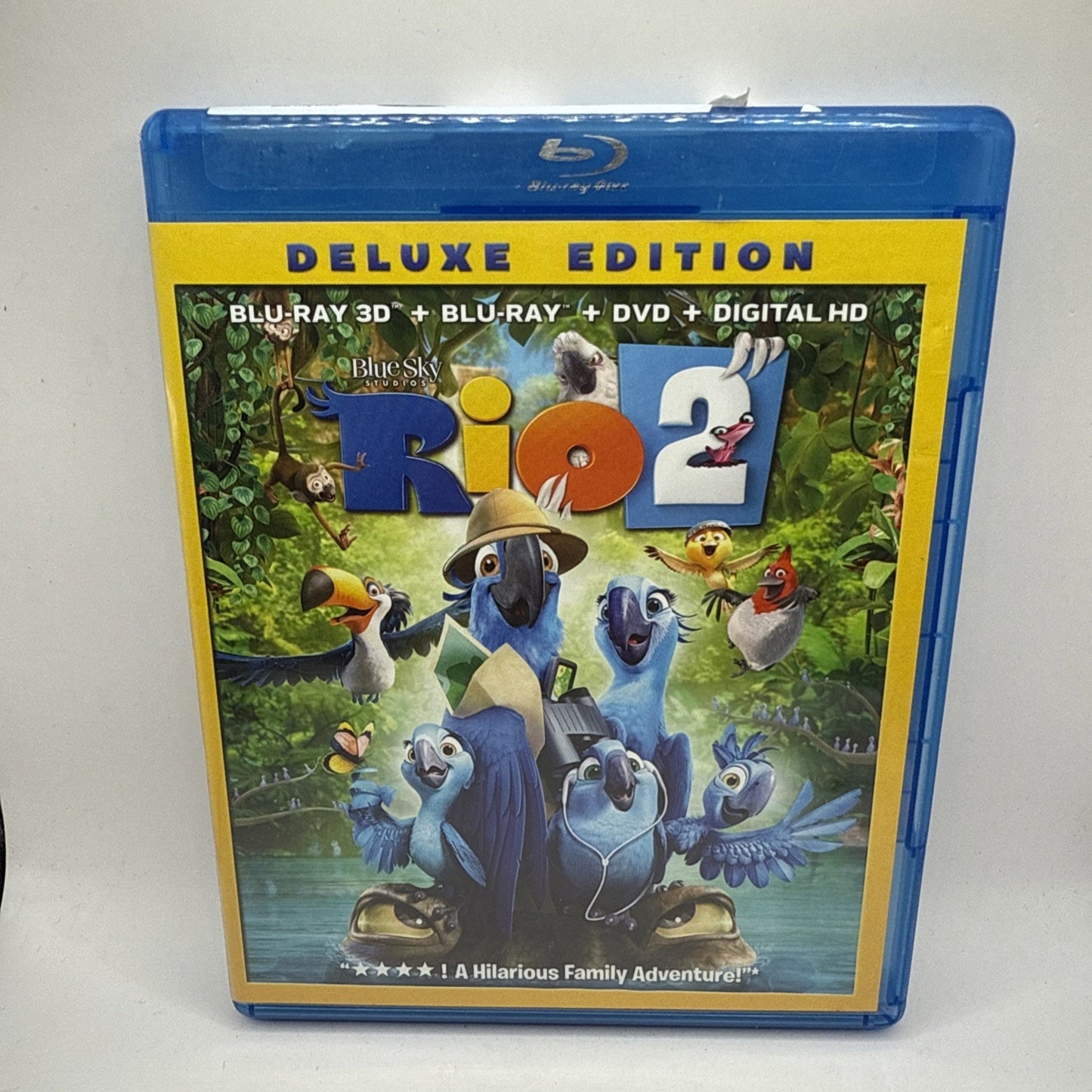 Rio 2 Blu-ray & Blu-ray 3D & DVD (3 Discs) Deluxe Edition Combo Movie
