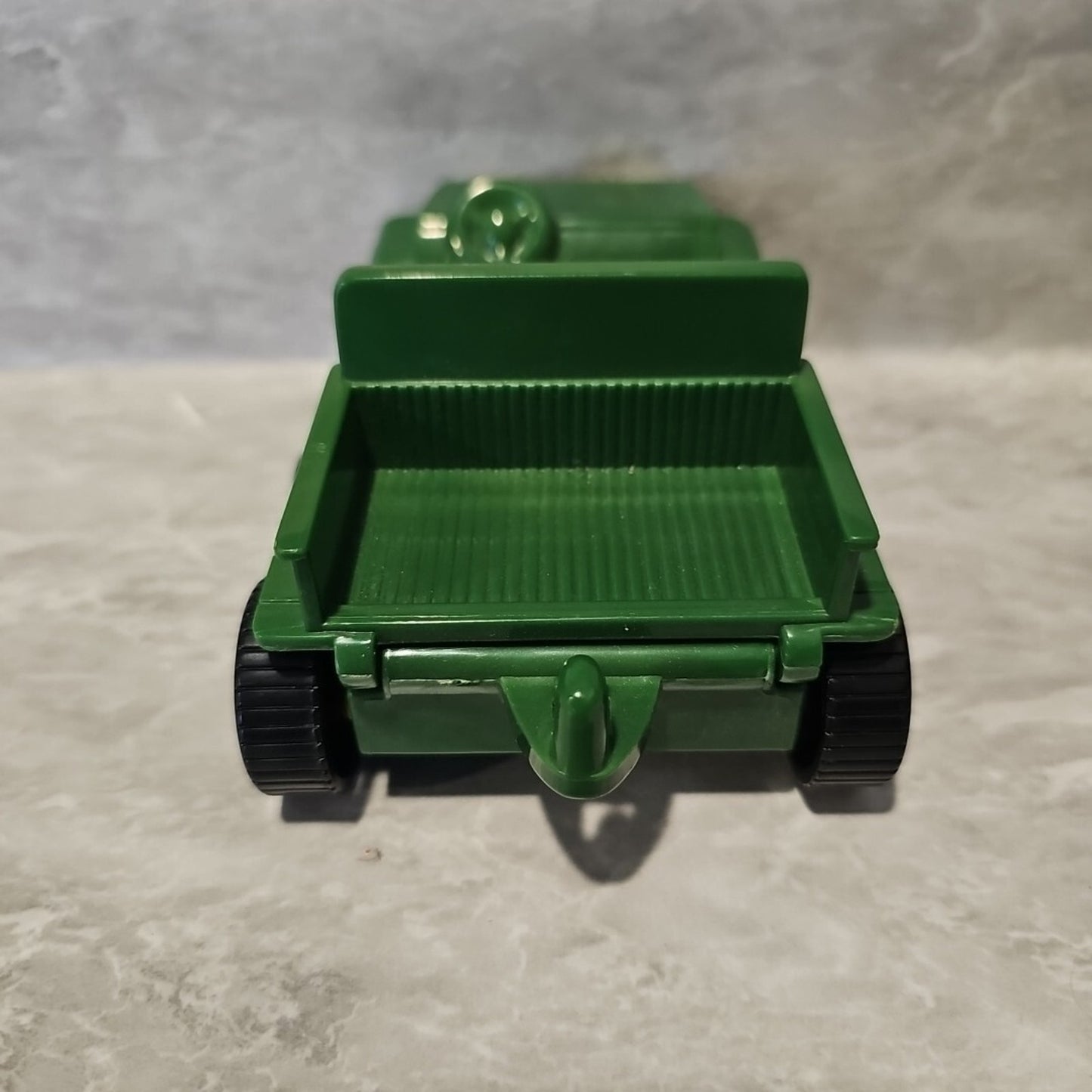 Toddler John Deere Gator Play Toy 6 Wheel RC2 with Dump Bed Green Yellow 5”x 3”