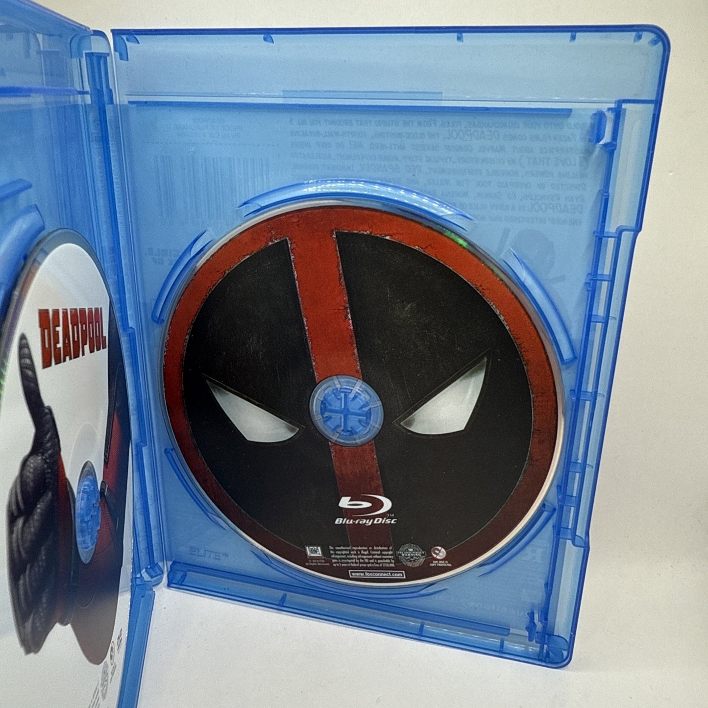 Deadpool (Blu-ray & DVD Combo, 2016) Ryan Reynolds Movie