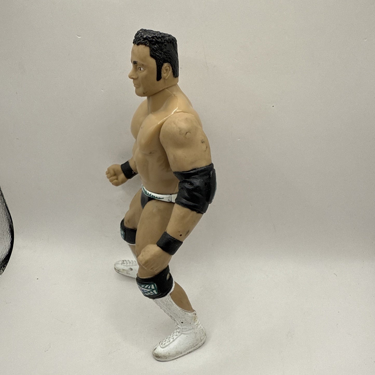 WWF Jakks Pacific 1998 Shotgun Saturday Night Series 1 Rocky Maivia The Rock