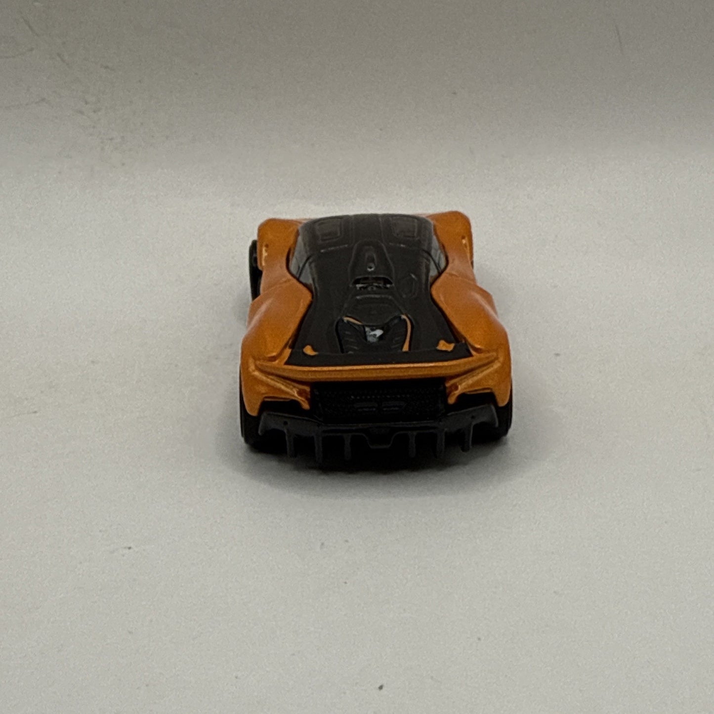 Hot Wheels McLaren W1 Orange 1:64 Scale Diecast Mattel Toy Car HW Race Day