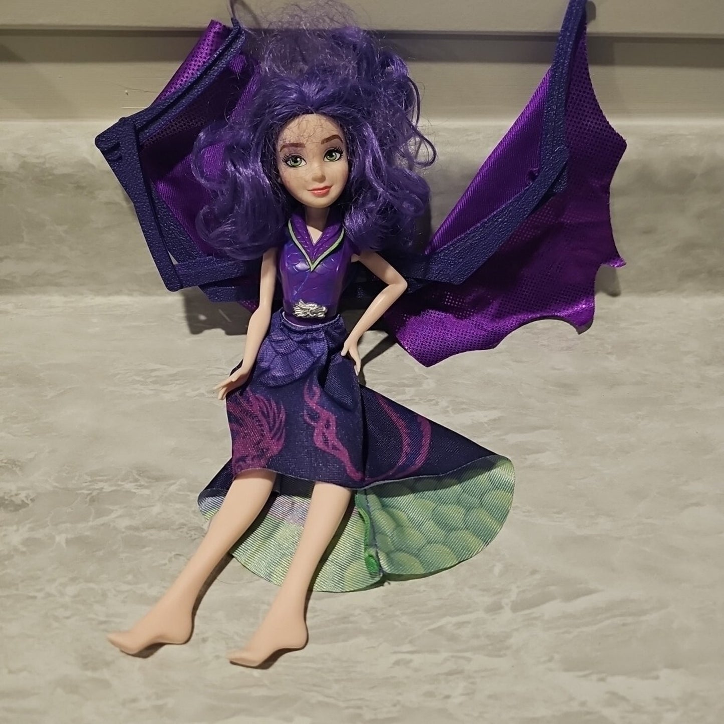 Monster High Doll Disney Descendants DRAGON QUEEN MAL Doll 11" Working