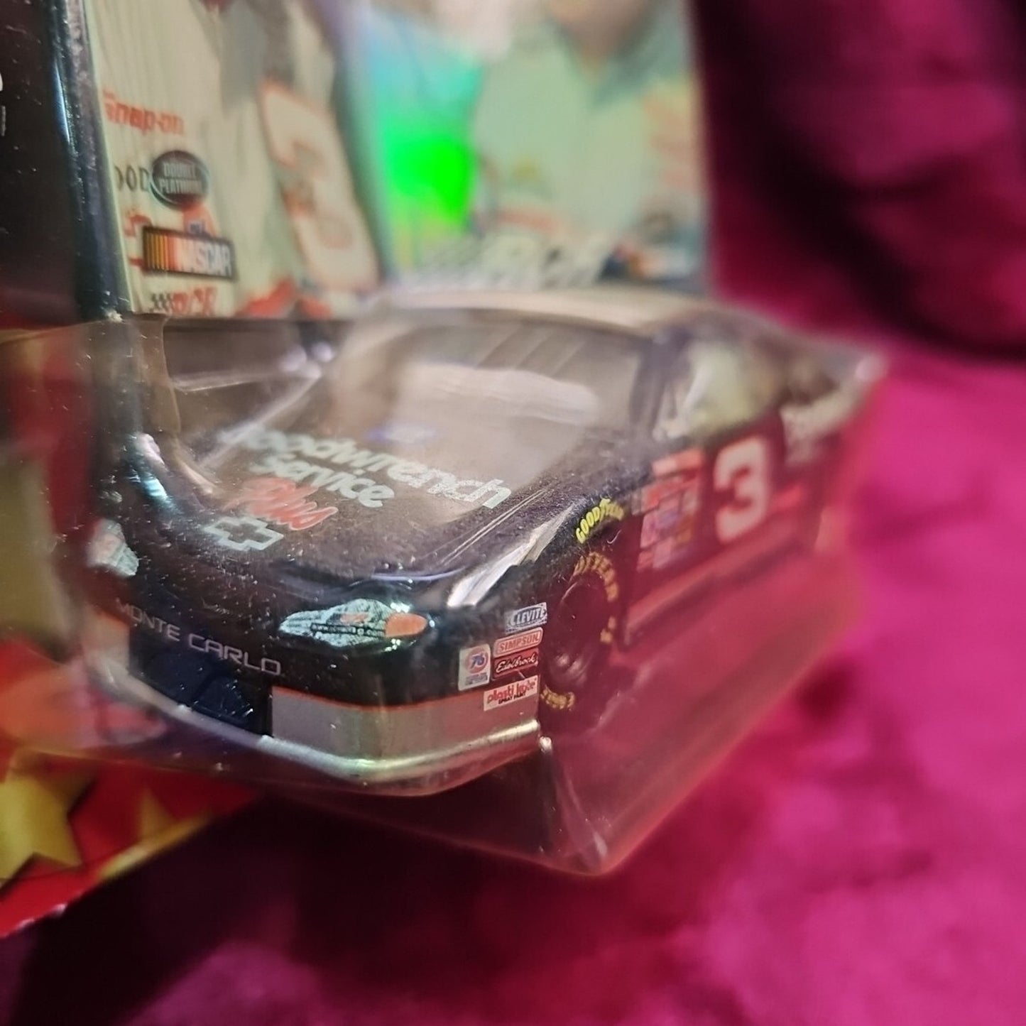 Dale Earnhardt 2001 Winner's Circle Double Platinum Limited Edition 1:43 Scale