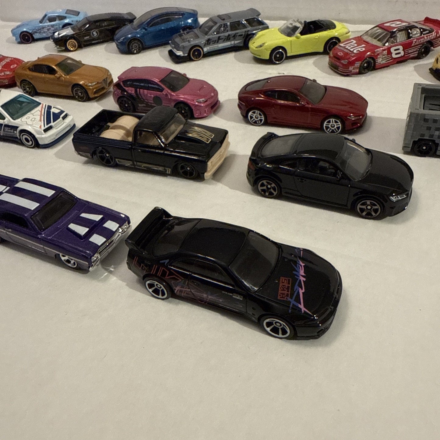 Lot Of 20 Car Vehicles - Various Models 1:64 Scale Race Car Toy Lot Collection