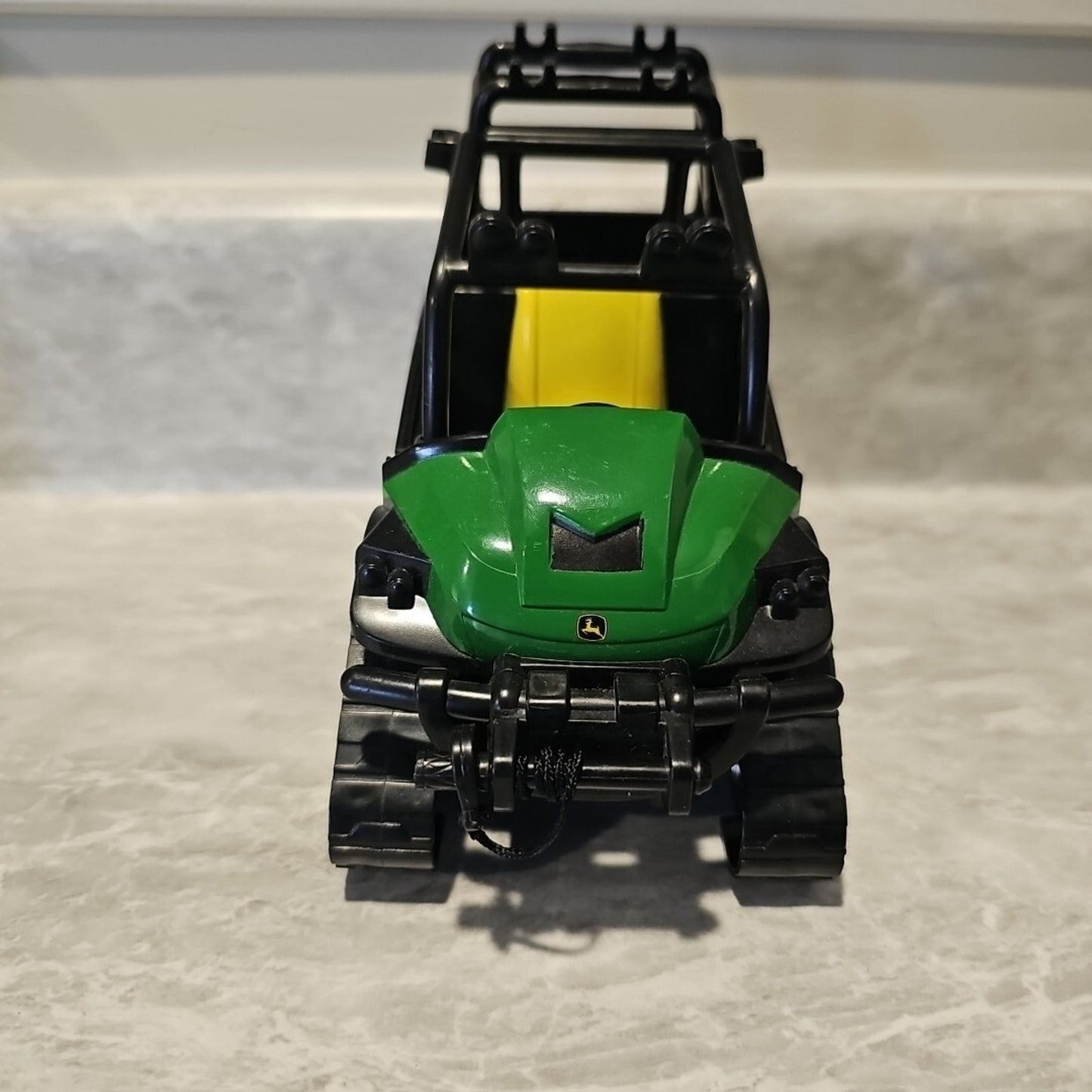 TOMY John Deere 7" EX2 5AZ Farm Vehicle Off Road Plastic Kids Toy Display