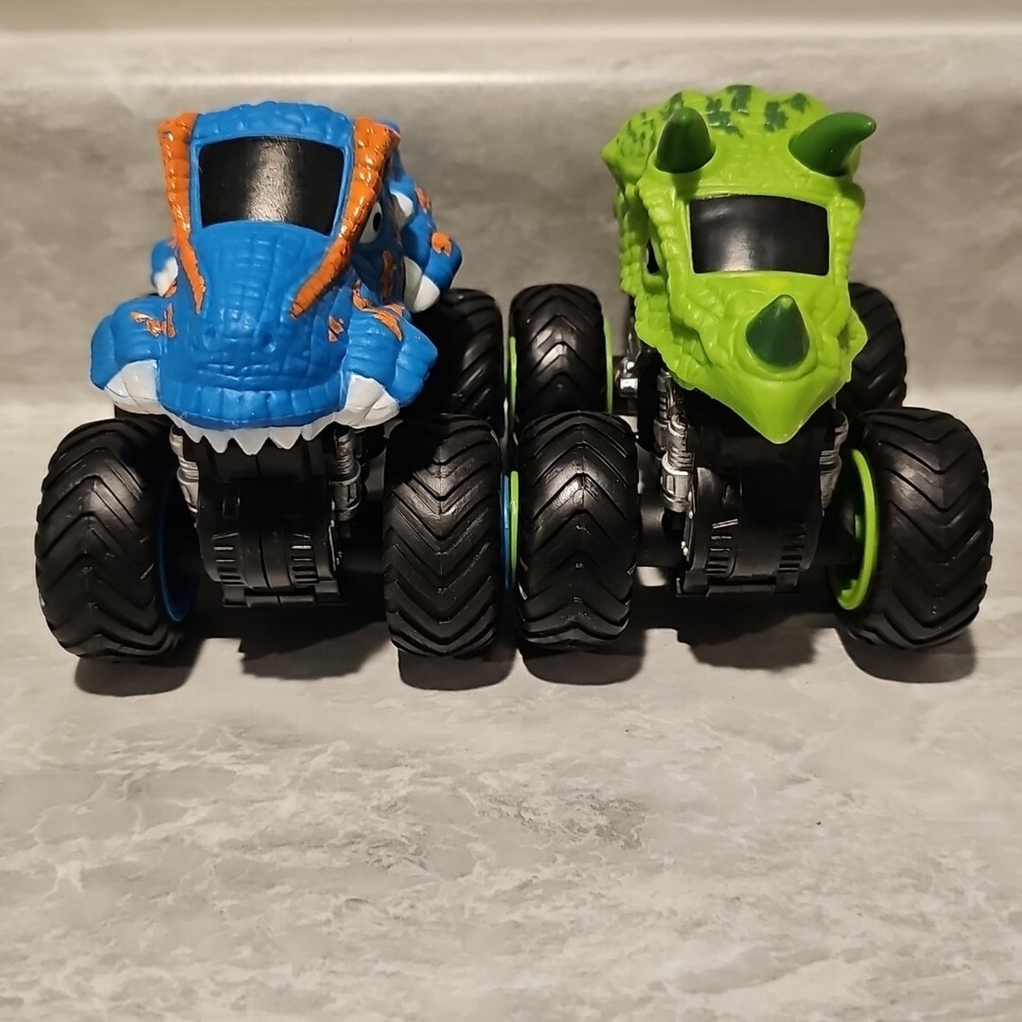 Monster Truck Play Dinosaur Green & T T-Rex Blue 4 x 4 Offroad Plastic Toys