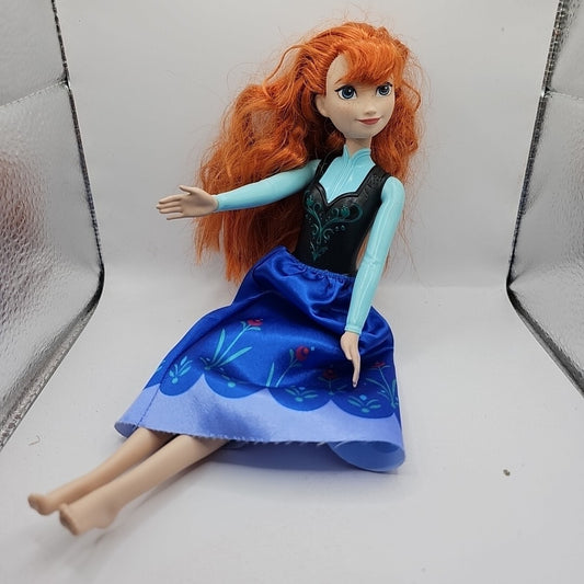 Mattel - Disney's Frozen Doll - ANNA #2 (11 inch) HLW49 - Collectible Doll
