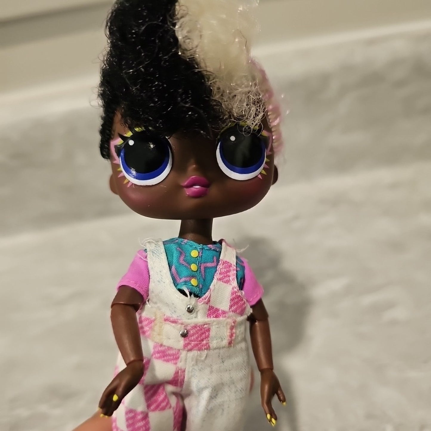 LOL Surprise Tweens Series 2 Fashion Doll Gracie One Earring Toy Collectible