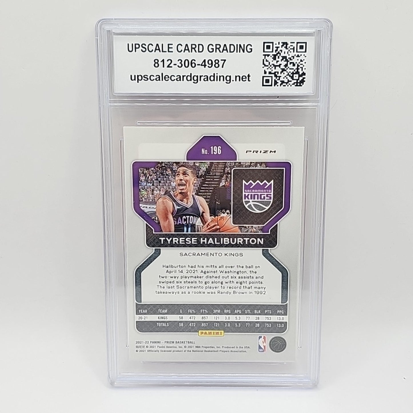Tyrese Halliburton Red Cracked Ice Prizm 2021-22 Panini Prizm #196 Graded 9 NBA
