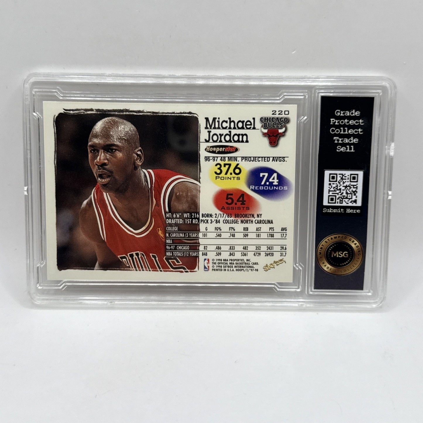 1997-1998 NBA Hoops Michael Jordan #220 Chicago Bulls THE GOAT Graded 8 HOF