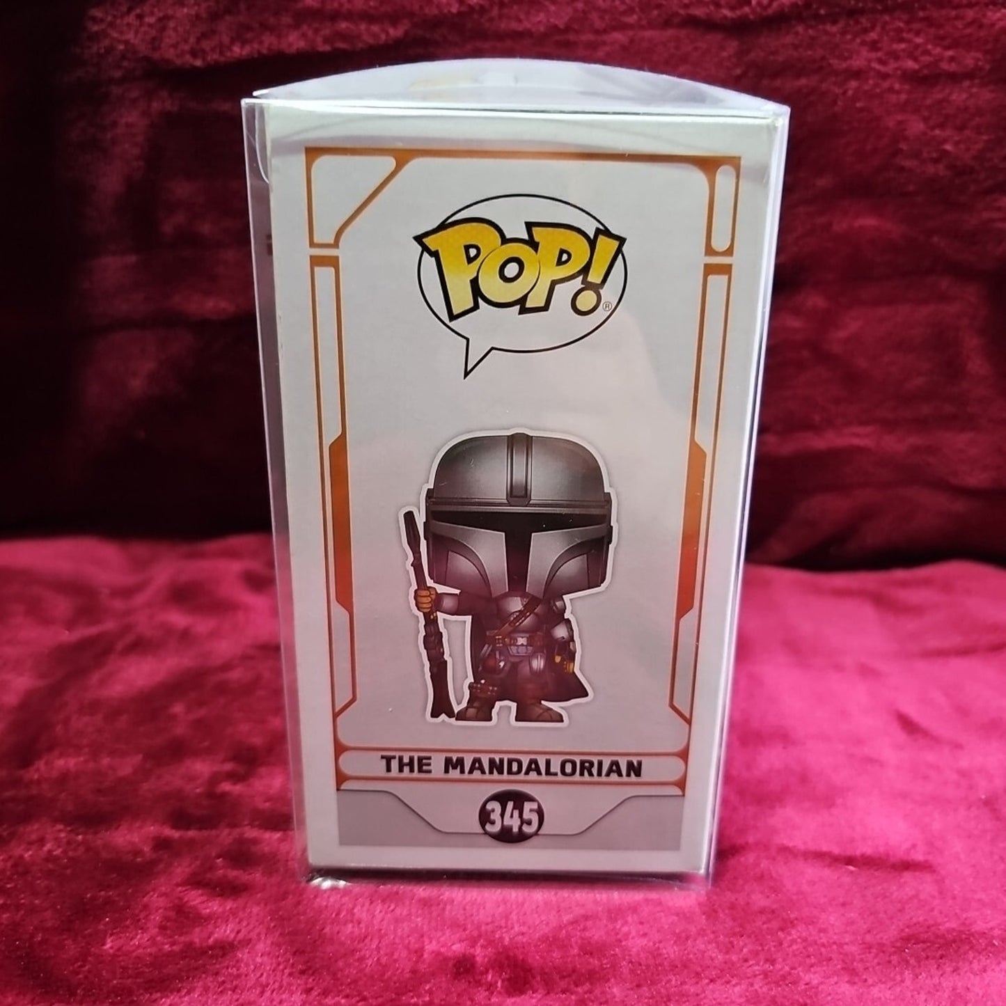 Funko POP! Star Wars The Mandalorian 345 Beskar Armor Vinyl Figure In Protector