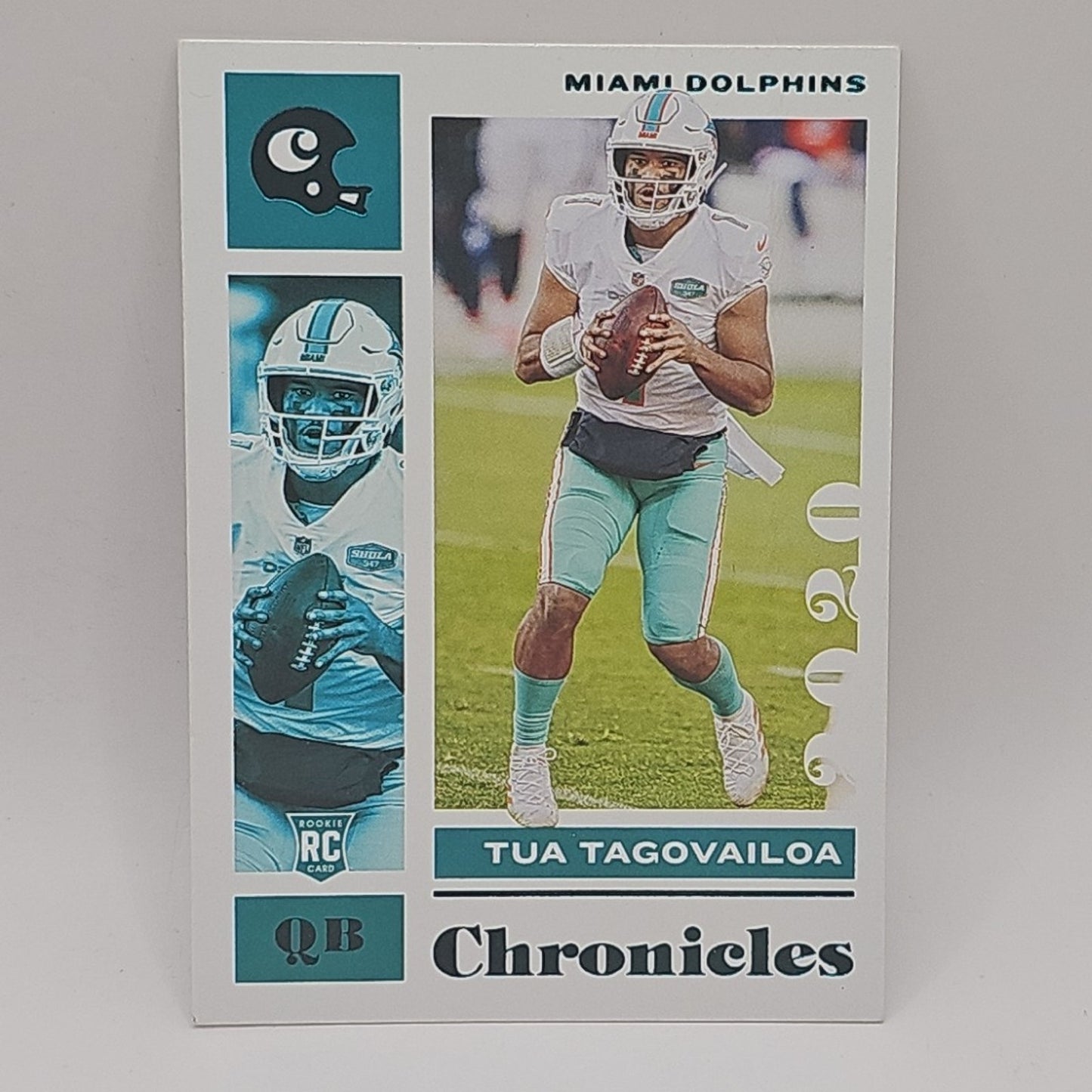 2020 Panini Chronicles Football #60 Tua Tagovailoa Rookie Teal RC
