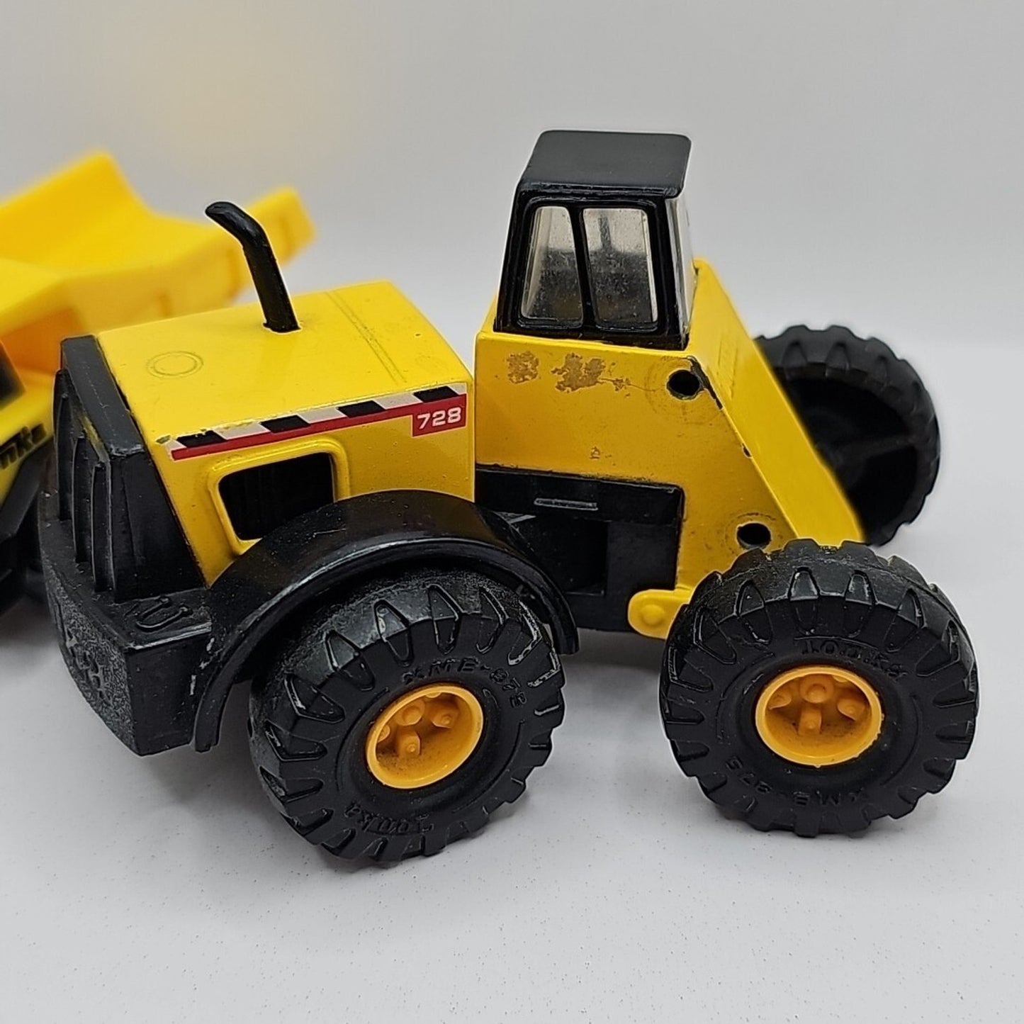Maisto Hasbro Diecast Mighty Tonka Mini 728 Front Loader 1998 & 2021 Hasbro Toys