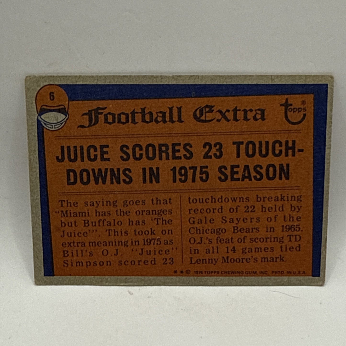 1975 Topps Football Card #6 OJ Simpson Record Breaker Buffalo Bills - HP DMG NFL