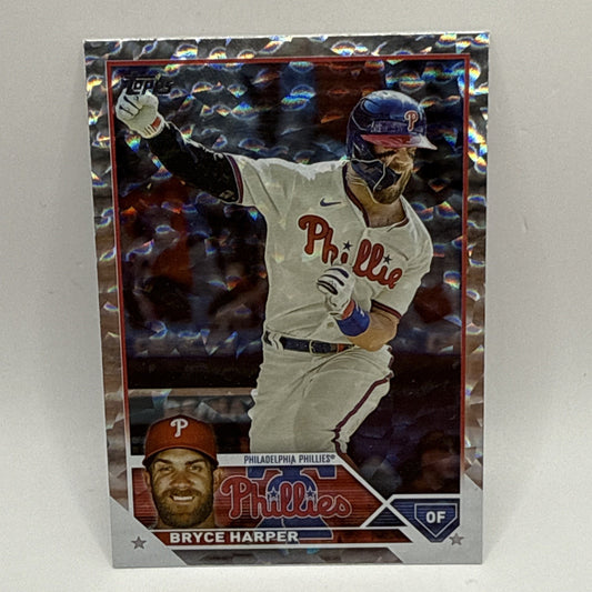 2023 TOPPS CHROME - BRYCE HARPER - #3 PRIZM REFRACTOR - PHILADELPHIA PHILLIES