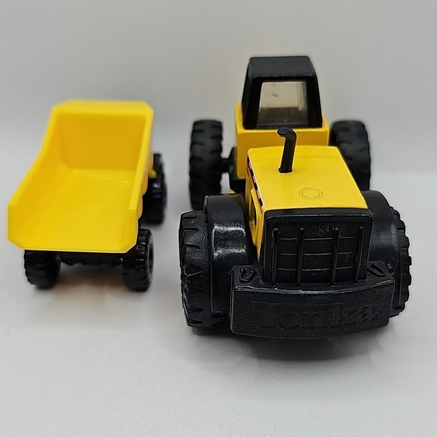Maisto Hasbro Diecast Mighty Tonka Mini 728 Front Loader 1998 & 2021 Hasbro Toys
