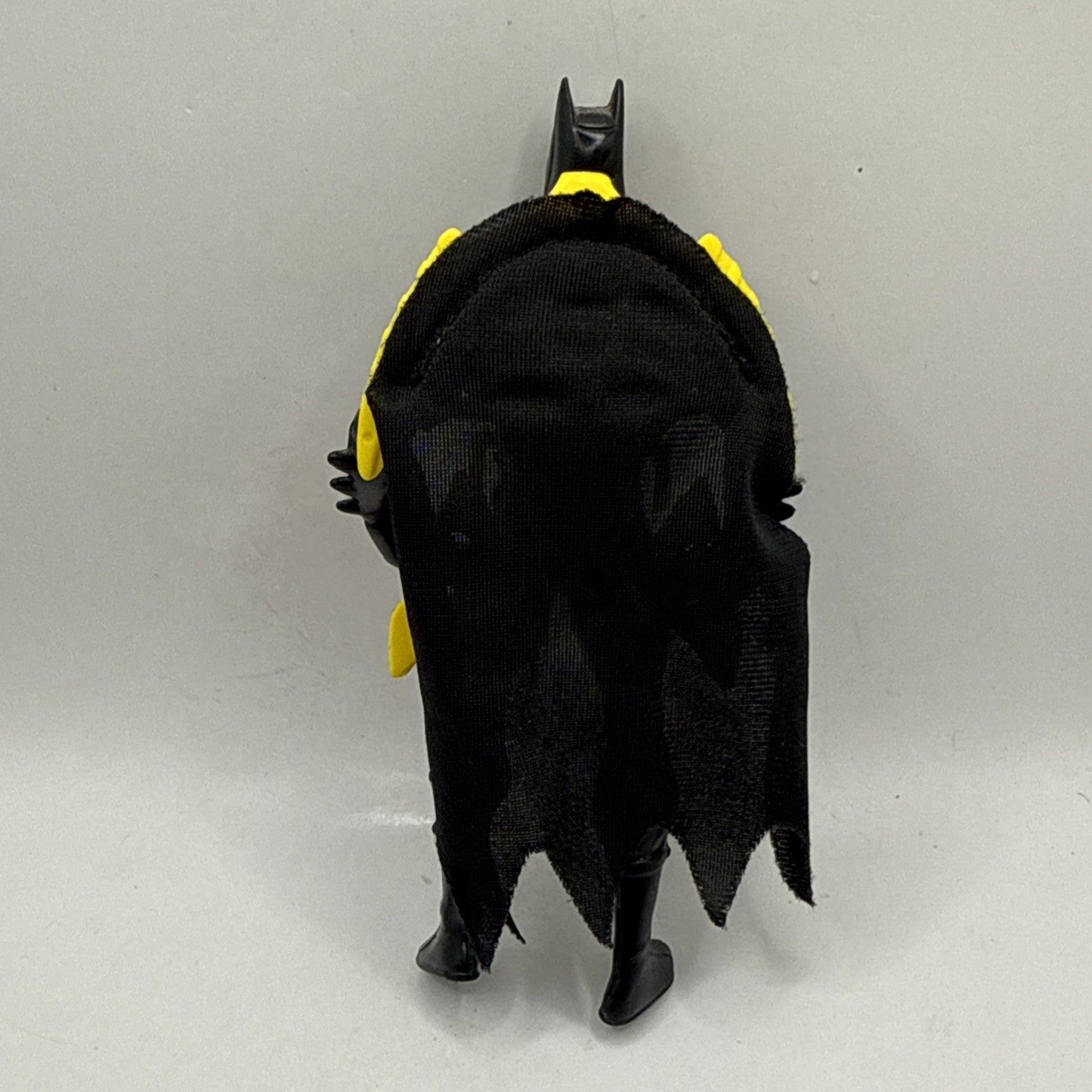 Vintage 1995 Kenner Batman Forever Black Blast Cape Batman Action Figure 5”