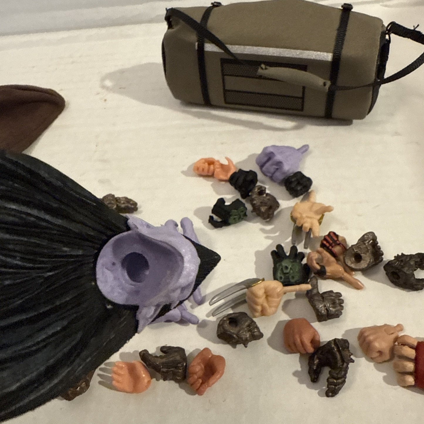 Lot Of Action Figure Random Assortment Of Hands + Gargoyle Head + Accessories