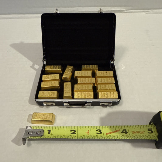 Lot Of Toy Action Figure Gold Bars & Briefcase - Play Money Mini Accessories