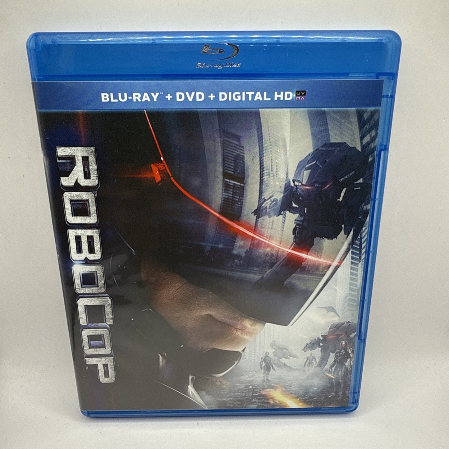Robocop (2014) - Blu-Ray & DVD - Michael Keaton, Samuel L Jackson, Gary Oldman