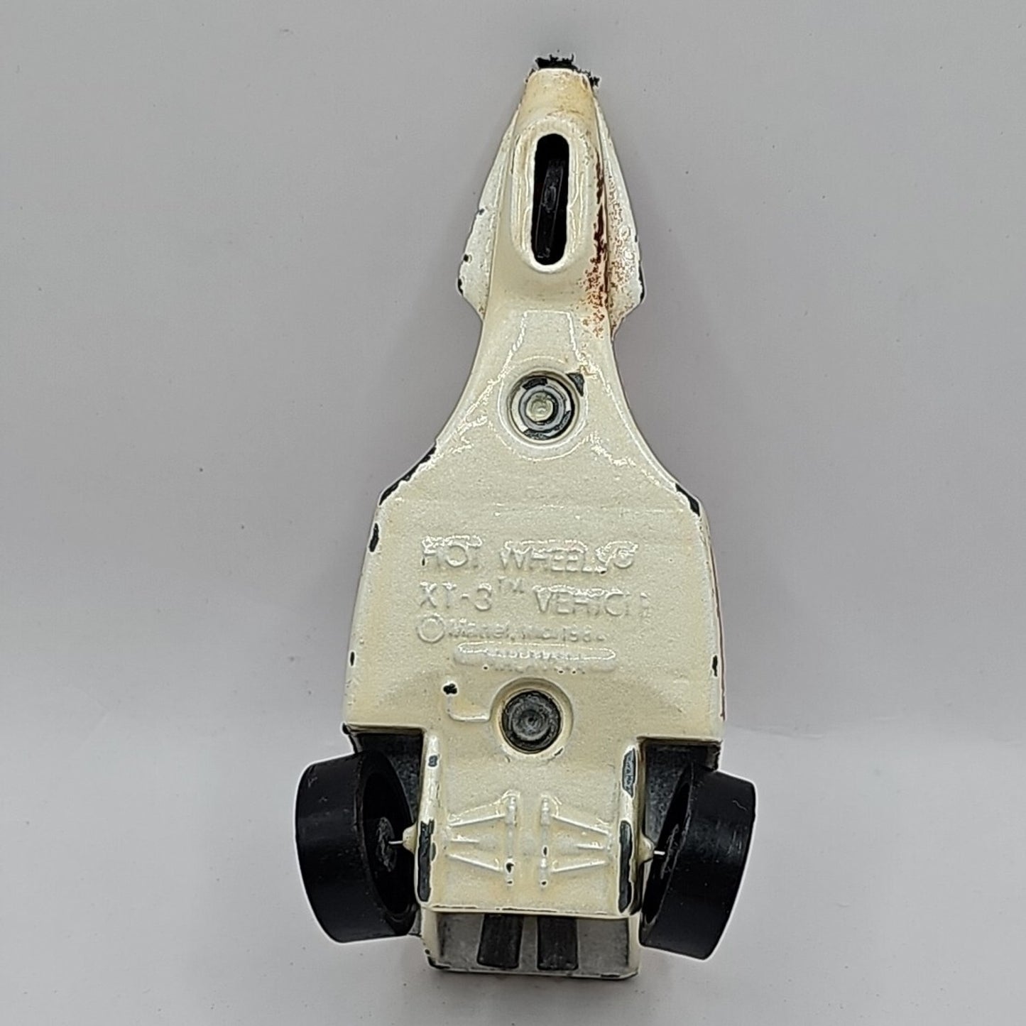 Vintage Hot Wheels XT-3 Vehicle Diecast Pearl White Racecar 1/64 1984