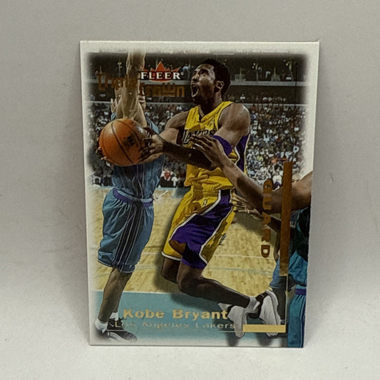 Kobe Bryant 2000-01 Fleer Triple Crown #74 Los Angeles Lakers NBA HOF Card