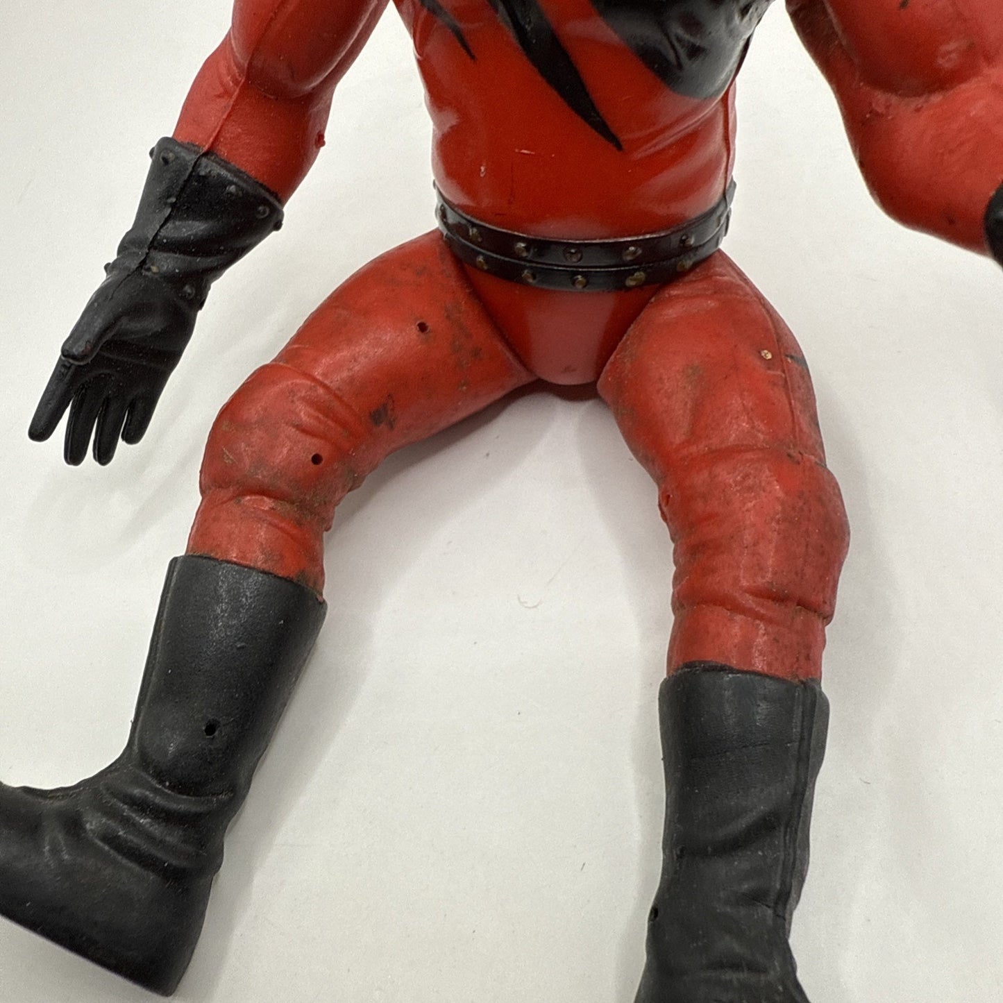 KANE WWE WWF Action Wrestling Toy Figure 1998 Jakks Pacific Titan Sports 6" Tall