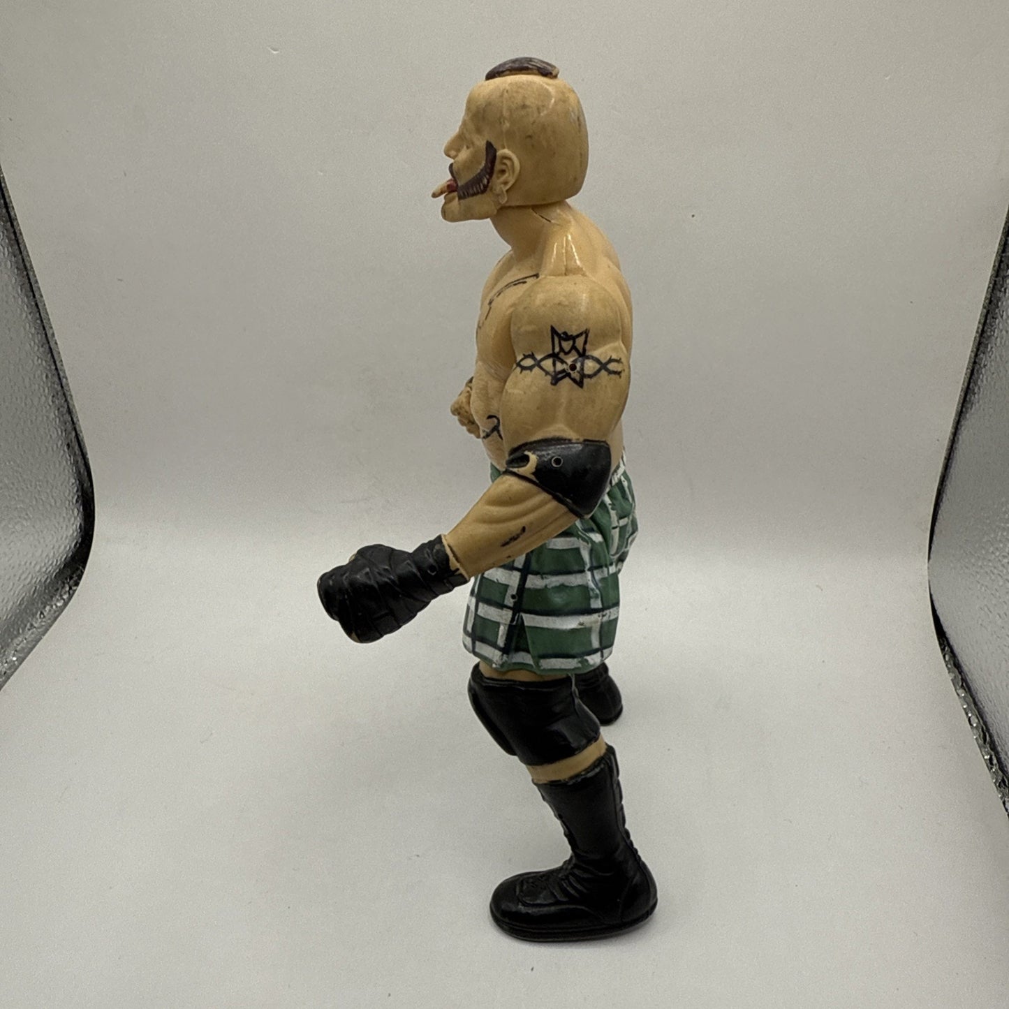 Droz Darren Drozdov - WWE Wrestling Figure WWF - 1998 Jakks Pacific