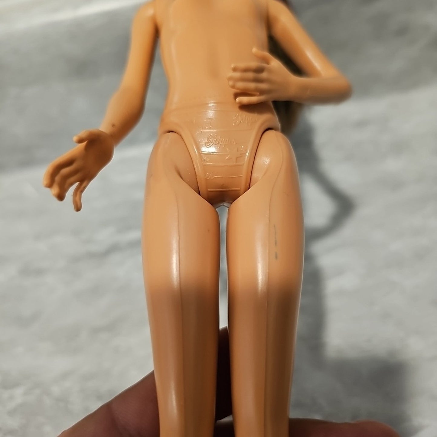 Barbie Brunette Nude Doll 2010 Mattel Gck85 Straight Arms & Legs, Flat Feet