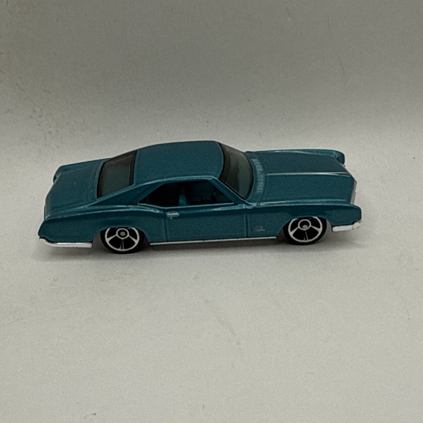 2024 Hot Wheels 66 Buick Riviera 1:64 Scale Toy Classic Muscle Car