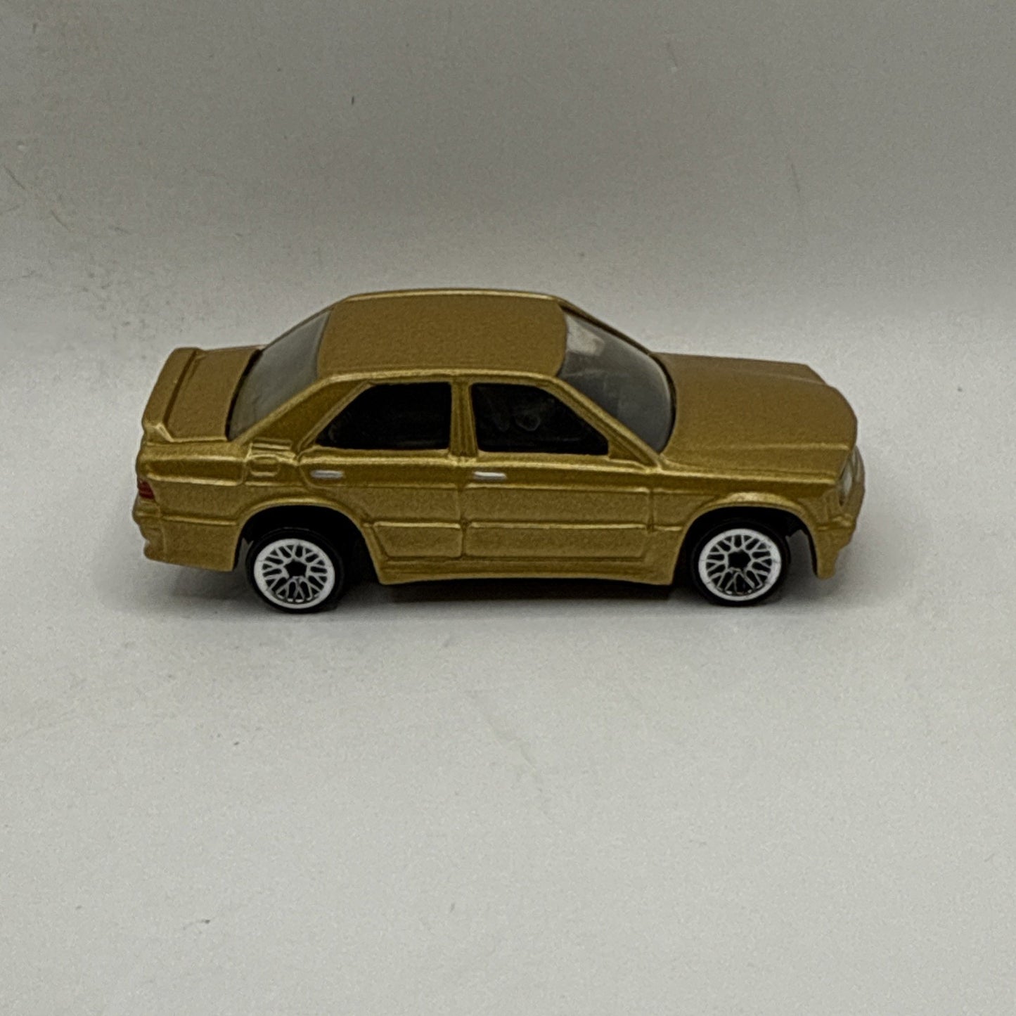 Hot Wheels Mercedes Benz RCS30 Gold Vintage - RARE 1:64 Scale Die-cast Car